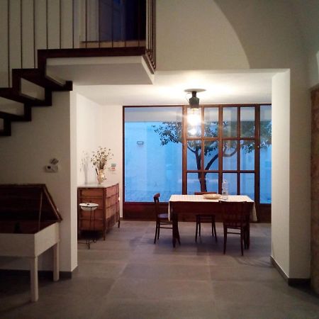 カストリニャーノ・デル・カーポ Cortile Calinea Bed & Breakfast エクステリア 写真