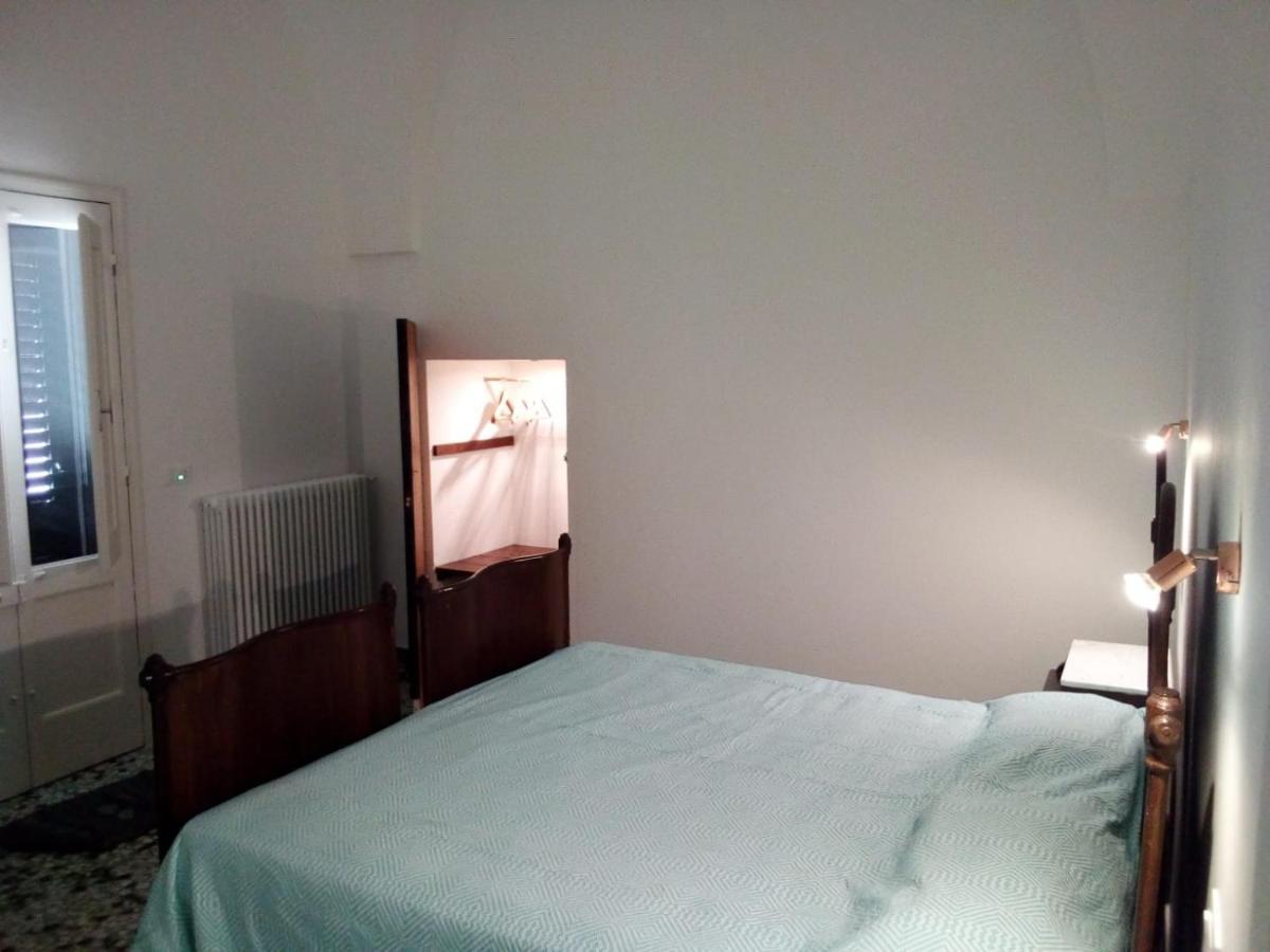 カストリニャーノ・デル・カーポ Cortile Calinea Bed & Breakfast エクステリア 写真