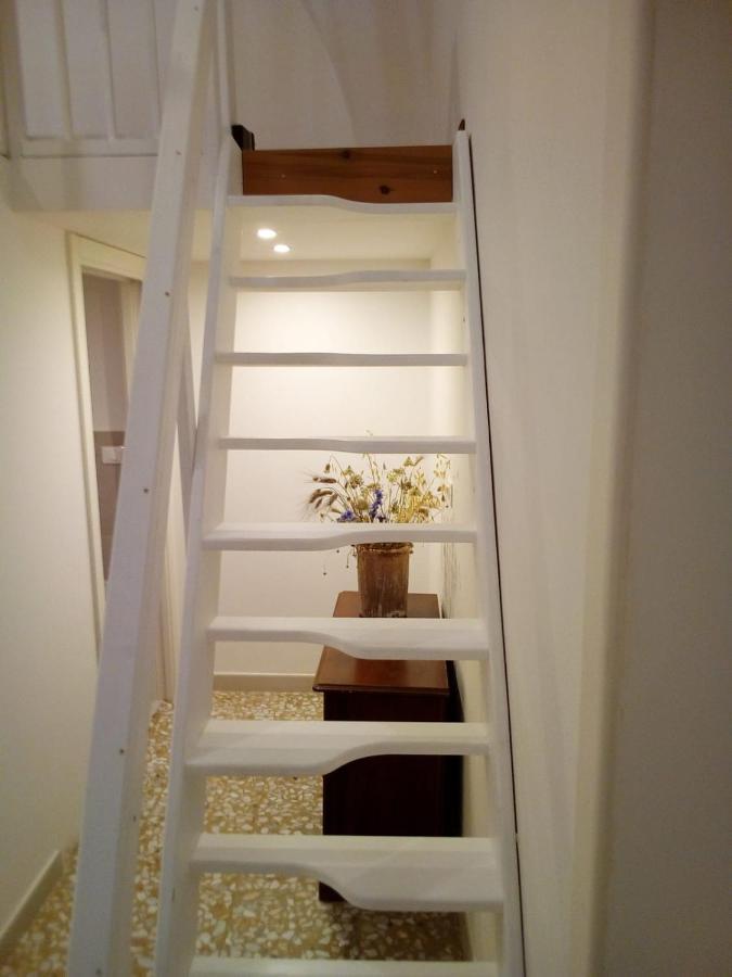カストリニャーノ・デル・カーポ Cortile Calinea Bed & Breakfast エクステリア 写真