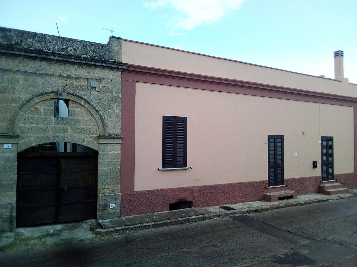 カストリニャーノ・デル・カーポ Cortile Calinea Bed & Breakfast エクステリア 写真